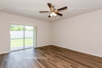 8032 Majestic Palms Ct in Venice, FL - Building Photo - Building Photo