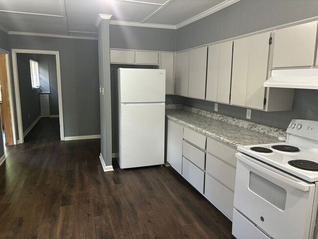 17 Tillman St in Statesboro, GA - Building Photo - Building Photo