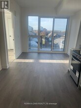 2343 Khalsa Gate in Oakville, ON - Building Photo - Building Photo