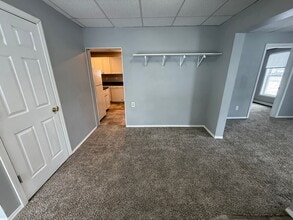 413 4th St NE in Watertown, SD - Building Photo - Building Photo