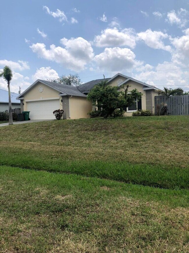 property at 534 SW Halibut Ave