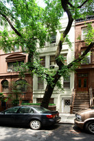 157 W 95th St Apartments