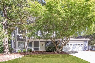 668 Slew Ave in Lawrenceville, GA - Building Photo