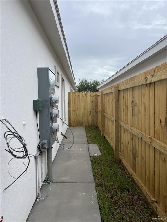 13 Shavano Dr in Edinburg, TX - Building Photo - Building Photo