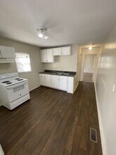 1007 Tipton St in Raleigh, NC - Building Photo - Building Photo
