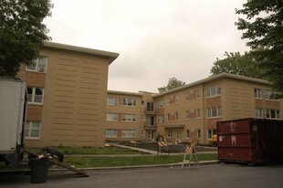 1951-1957 Euclid Ave Apartments