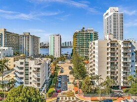 1300 Alton Rd in Miami Beach, FL - Building Photo