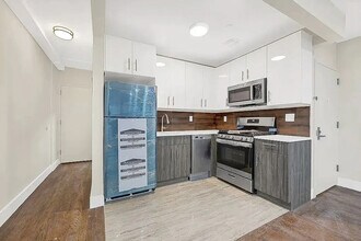 694 E 38th St in Brooklyn, NY - Building Photo - Building Photo