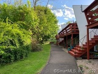 property at 9 Pine Orchard Rd