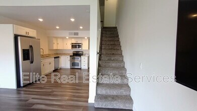 6131 Rancho Mission Rd in San Diego, CA - Building Photo - Building Photo
