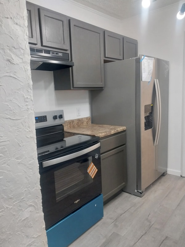 property at 4033 Porter Ave