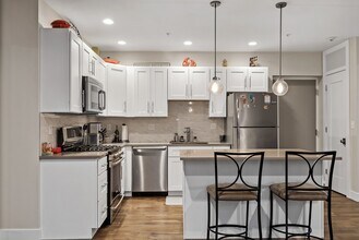 1 Saint Clare Rd, Unit 4 in Medford, MA - Building Photo - Building Photo