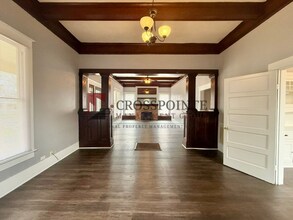 622 W Dobbs St in Tyler, TX - Foto de edificio - Building Photo