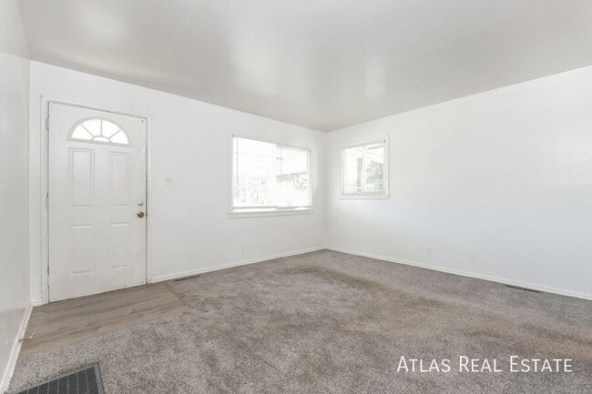 217 S Xavier St in Denver, CO - Building Photo - Building Photo