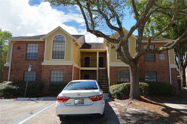 8723 Fancy Finch Dr in Tampa, FL - Building Photo - Building Photo