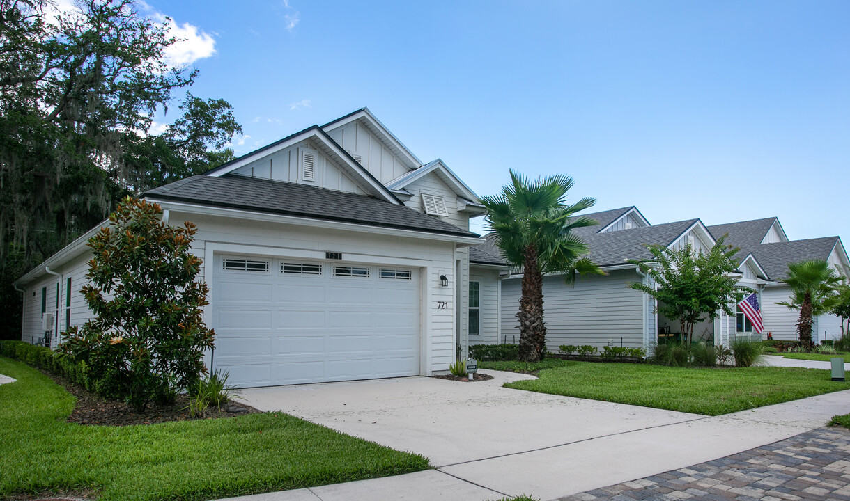 Aspire at Amelia in Fernandina Beach, FL - Foto de edificio