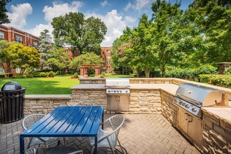 Hayes House in Nashville, TN - Building Photo - Building Photo