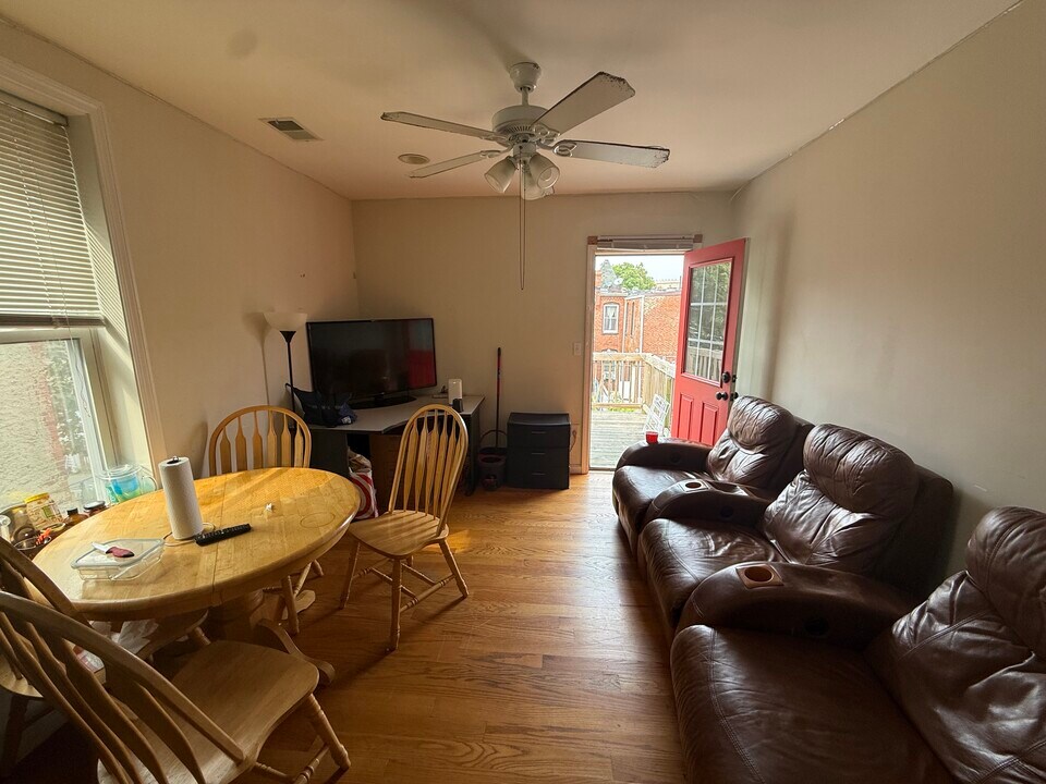 10 Moreland St, Unit 2 in Boston, MA - Building Photo