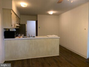 400 Campbell Cir in Downingtown, PA - Building Photo - Building Photo