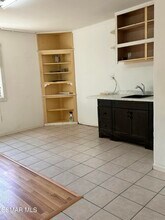 9301 Franklin St in Chatsworth, CA - Building Photo - Building Photo