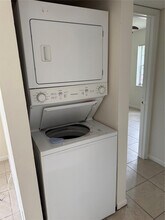 2730 Forest Hills Blvd in Coral Springs, FL - Building Photo - Building Photo