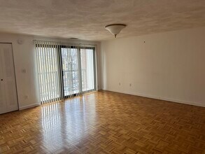 1600 Massachusetts Ave in Cambridge, MA - Building Photo - Building Photo