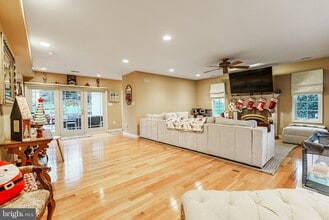 841 Rodman Ave in Jenkintown, PA - Building Photo - Building Photo