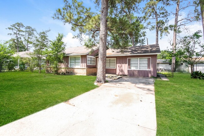 property at 11235 Lemond Dr