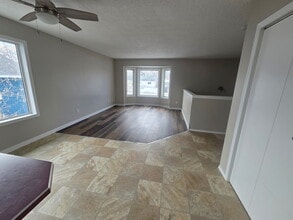 5109 50 St in Cold Lake, AB - Building Photo - Building Photo