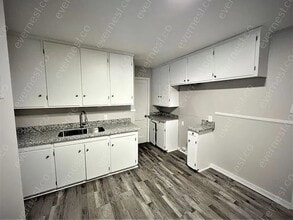 783 Avalon Rd in Jackson, MS - Building Photo - Building Photo