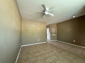 1419 S Maple Dr in Katy, TX - Building Photo - Building Photo