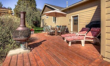 20883 Covey Ct in Bend, OR - Building Photo - Building Photo