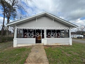 3000 Dawson Ave SW in Birmingham, AL - Building Photo