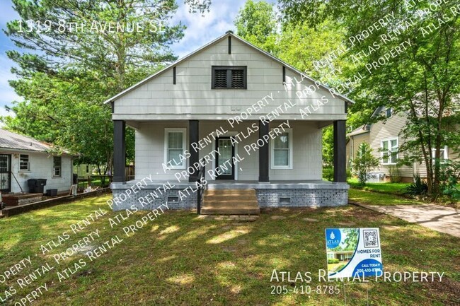 property at 1319 8th Ave SE