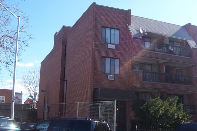 Eugene Apartments in Flushing, NY - Building Photo - Building Photo