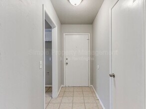 7432 NW 27th St in Bethany, OK - Building Photo - Building Photo