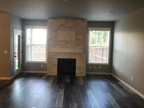 13215 NE 62nd Ave in Vancouver, WA - Building Photo - Building Photo