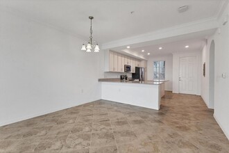 14041 Heritage Landing Blvd, Unit 615 in Punta Gorda, FL - Foto de edificio - Building Photo