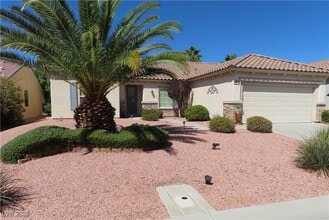 2211 Waterton Rivers Dr in Henderson, NV - Building Photo - Building Photo