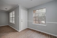 10112 Emerald Gln Ln photo'