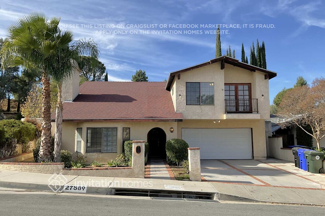 27589 Elder View Dr in Santa Clarita, CA - Building Photo