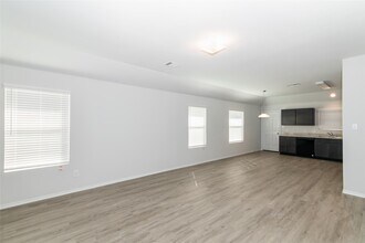 8814 Doris Oaks Cir in Houston, TX - Building Photo - Building Photo