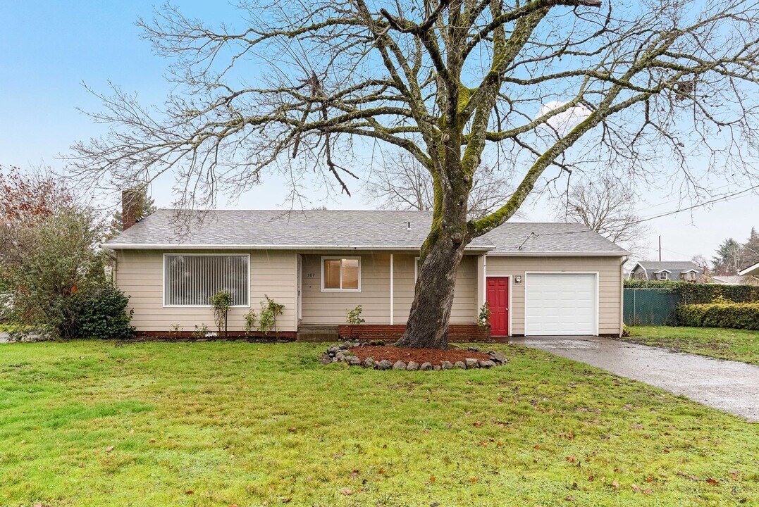 389 Appleblossom Ave N in Keizer, OR - Building Photo
