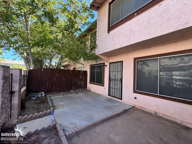 1757 E Rochelle Ave in Las Vegas, NV - Building Photo - Building Photo