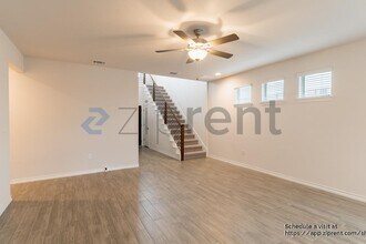 7603 Elk Grove Path in Manor, TX - Building Photo - Building Photo