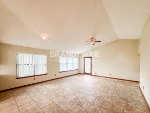 7901 Collins Ridge Blvd in Jacksonville, FL - Building Photo - Building Photo
