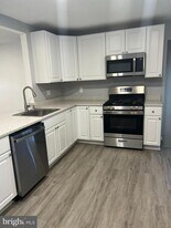 1407 Gordon Dr in Glen Burnie, MD - Building Photo