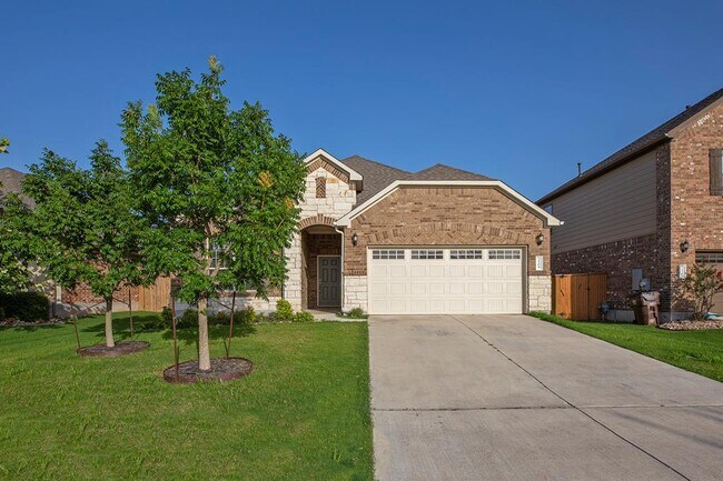 property at 3504 De Torres Cir