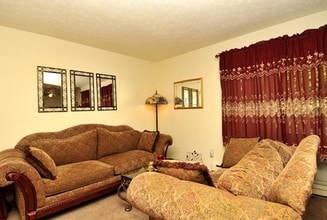 Northgate Meadows in Cincinnati, OH - Foto de edificio - Interior Photo