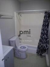 24 W Buchanan Ave in Charleston, IL - Building Photo - Building Photo